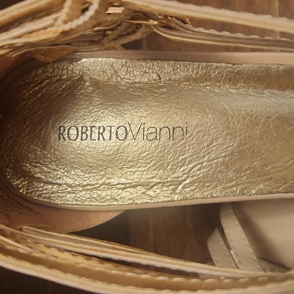 Rose gold 3-4" high heels - Picture 2 of 3